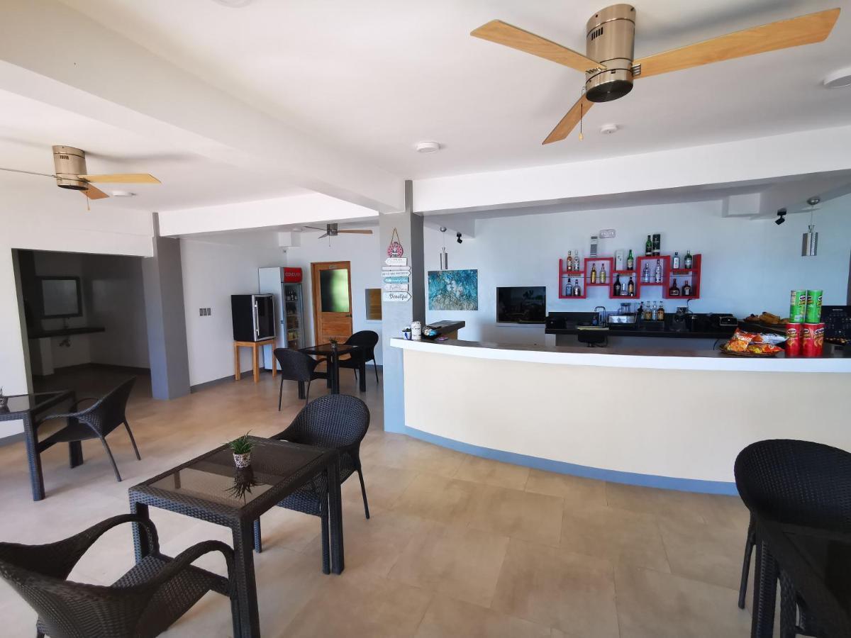 Sunset Cove Beach & Dive Resort Romblon Экстерьер фото