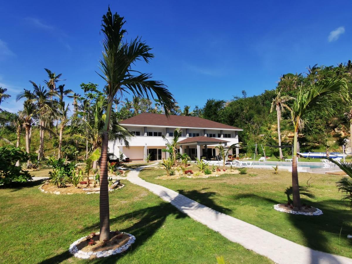 Sunset Cove Beach & Dive Resort Romblon Экстерьер фото