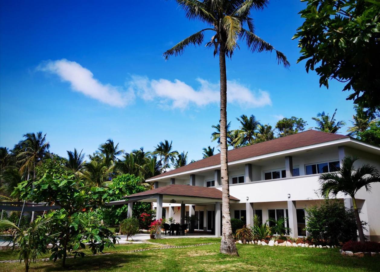 Sunset Cove Beach & Dive Resort Romblon Экстерьер фото