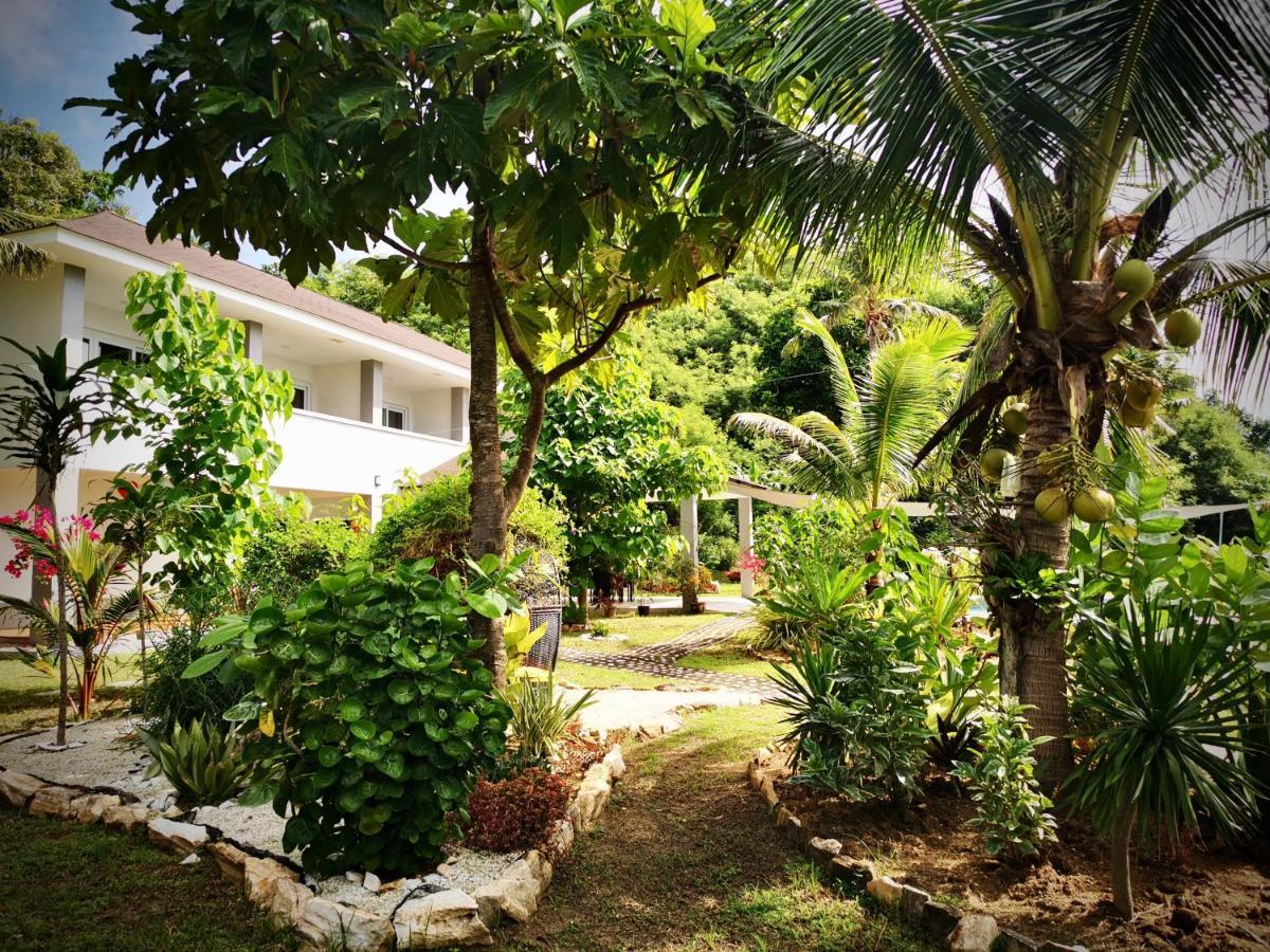 Sunset Cove Beach & Dive Resort Romblon Экстерьер фото