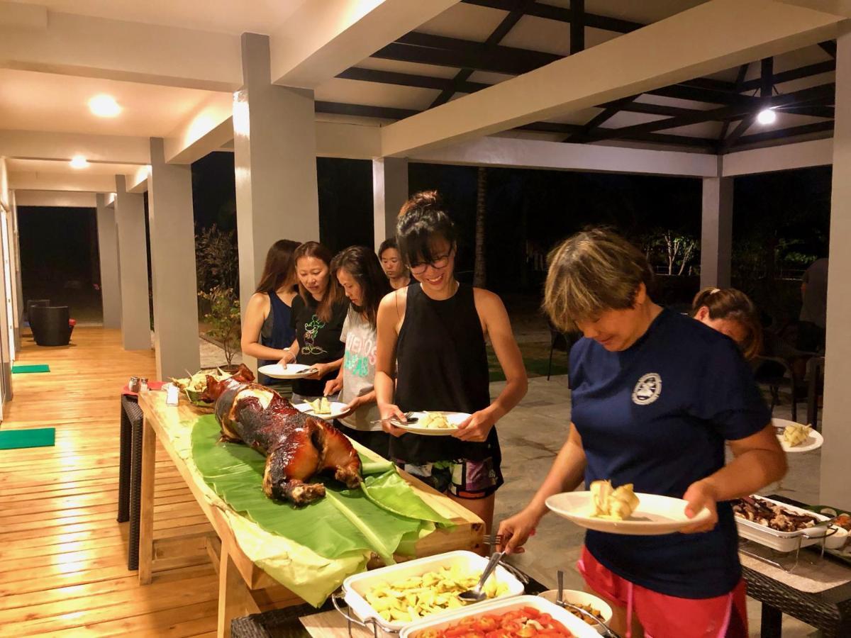 Sunset Cove Beach & Dive Resort Romblon Экстерьер фото